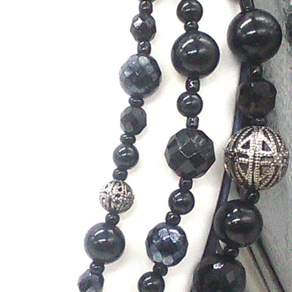 Faceted Beaded & Silver-tone Necklace Adjustable Sliding Knot - Picture 3 of 10